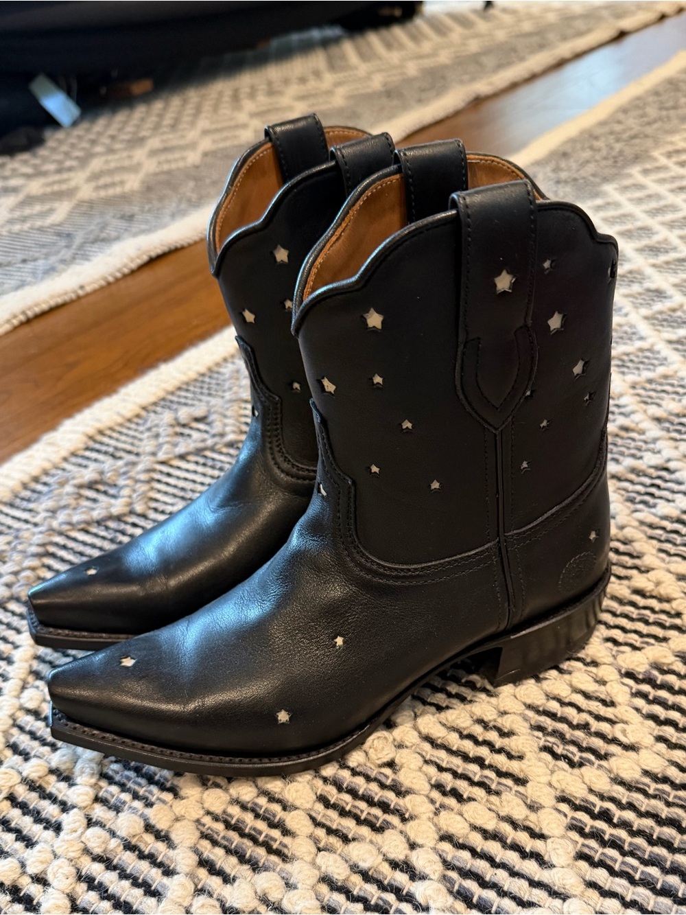 Ranch Road Presidio Short Star Boots - Black